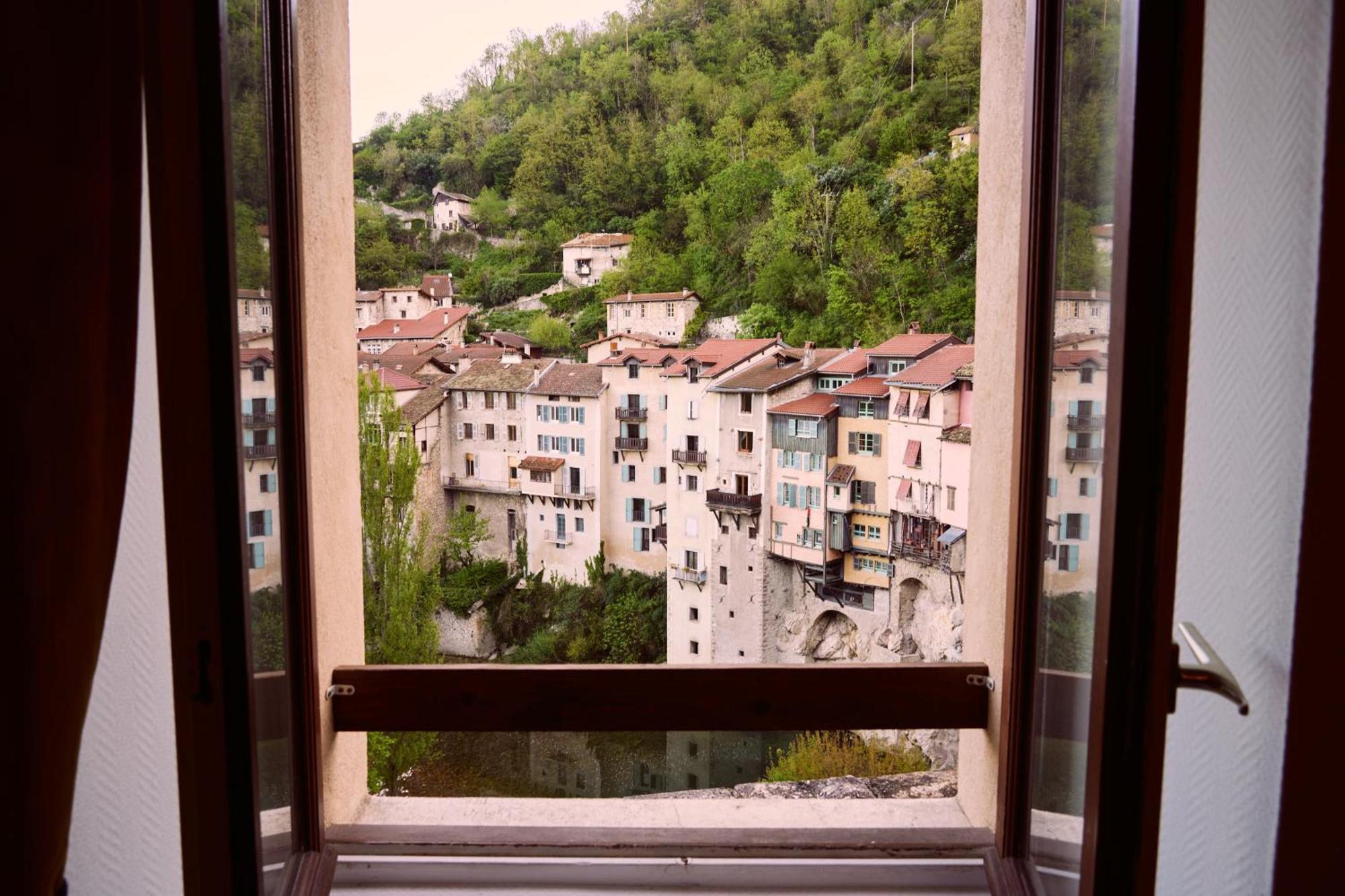 Vue Exceptionnelle Aux Portes Du Vercors Pont-en-Royans Exterior foto